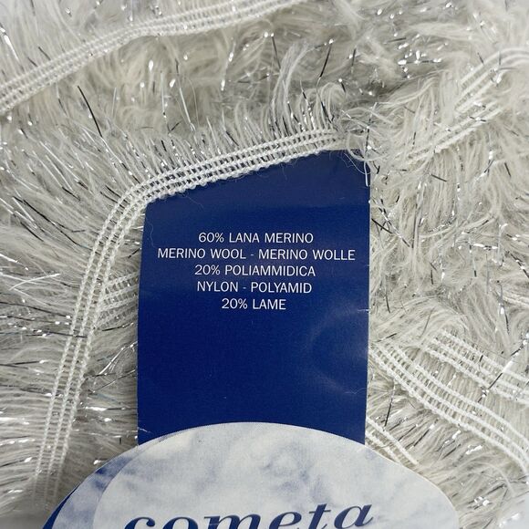 Bertagna Filati Cometa Wool Blend Eyelash Yarn 50gr White Fuzzy Silver Metallic - Picture 3 of 4